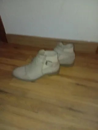 Botines Refresh Talla 38 Beige