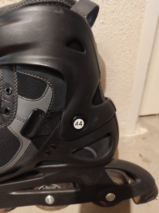 Patines en línea negros