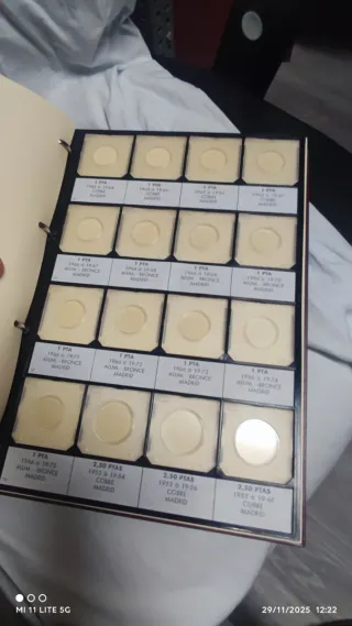 Álbum de Monedas Juan Carlos I 1937 a 1975