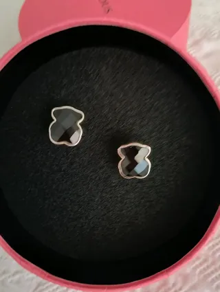 Pendientes Oso Tous Negro y Plata. Miden 1,5 cm.
