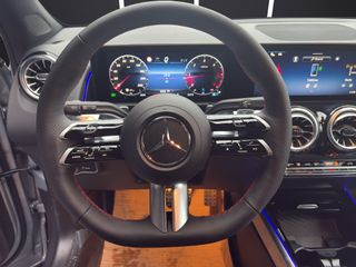 Mercedes-Benz GLB (X247) 2025