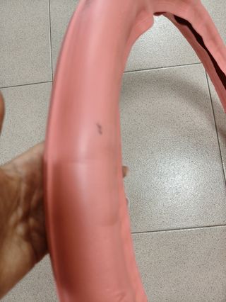 Protettore rosa per copertura bici MTB