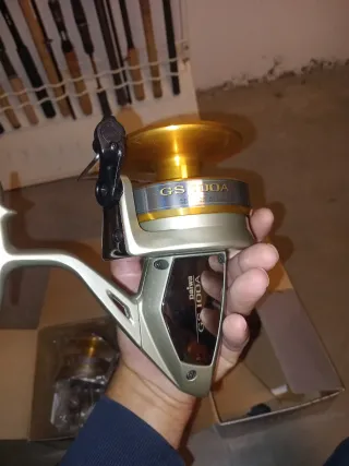 Pareja Carretes pesca Daiwa GS100