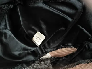 Sottoveste nera con pizzo