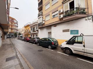 Local comercial en venta en Camas