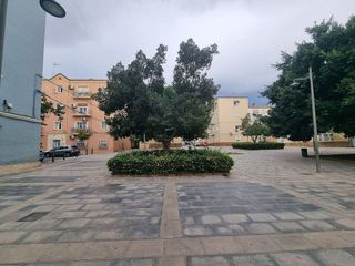 Piso en venta en Plaza de Toros - Santa Rita en Almería
