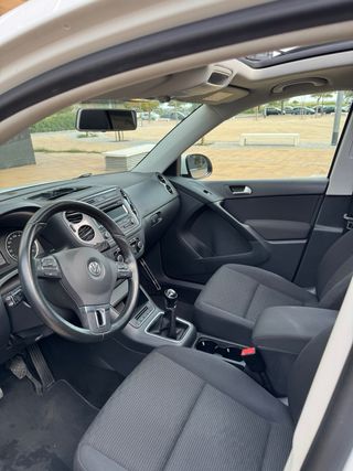 Volkswagen Tiguan 2.0 tdi