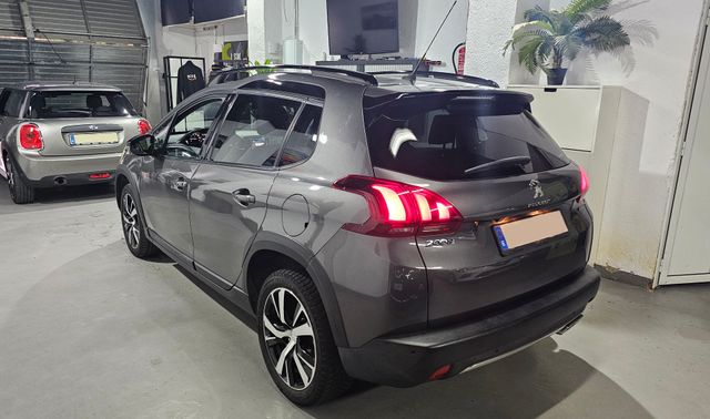 Peugeot 2008 GT Line PureTech 110 SS 6 Vel. MAN