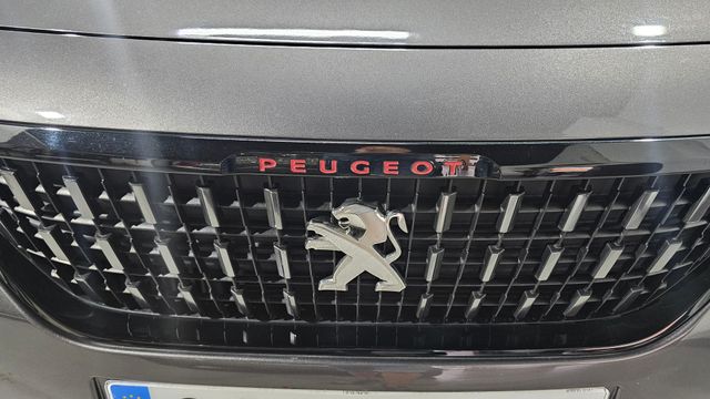 Peugeot 2008 GT Line PureTech 110 SS 6 Vel. MAN
