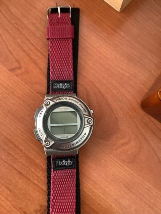 Reloj Casio Illuminator Digital 200M