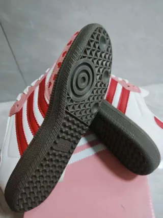 Adidas San Valentín Talla 36