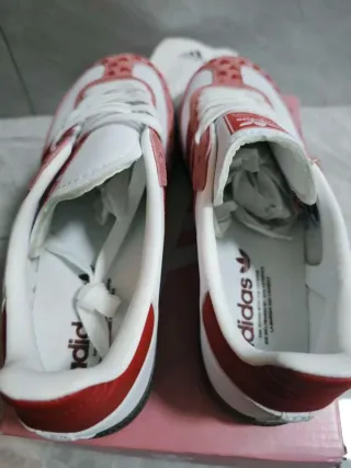 Adidas San Valentín Talla 36