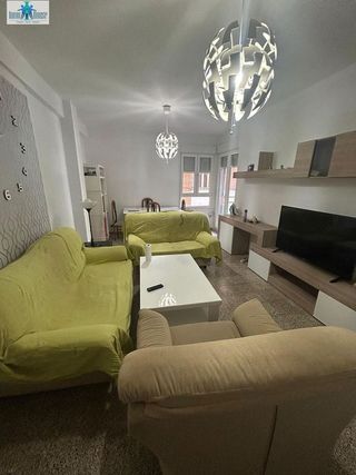 Piso en venta en Hospital - Parque sur en Albacete