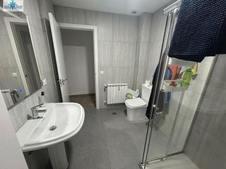 Piso en venta en Hospital - Parque sur en Albacete