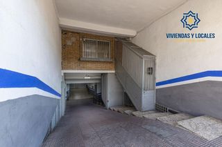 Garaje en venta en Barrio de Zaidín en Granada