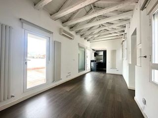 Ático en alquiler en Nuevos Ministerios - Ríos Rosas en Madrid