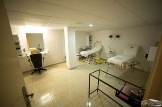 Local comercial en venta en Lucena