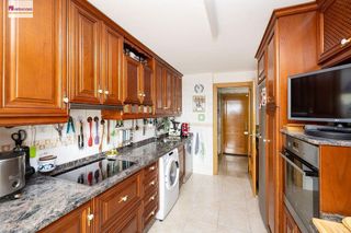 Piso en venta en Bola de Oro - Serrallo en Granada