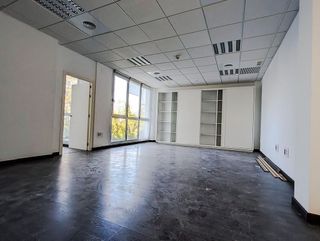 Oficina en venta en Sanlúcar la Mayor