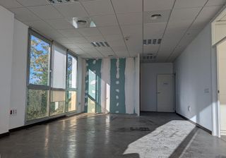 Oficina en venta en Sanlúcar la Mayor