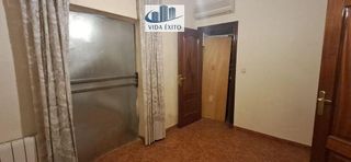 Chalet en venta en Peñamefecit - Avda Barcelona en Jaén