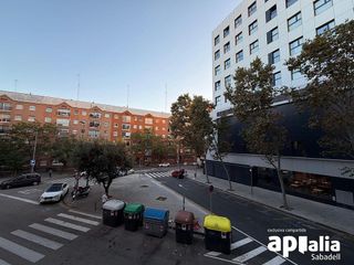 Piso en venta en Creu Alta en Sabadell