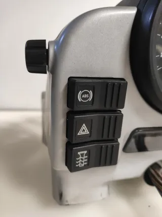 Velocímetro BMW R850R