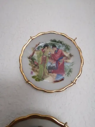 Piatti decorativi vintage