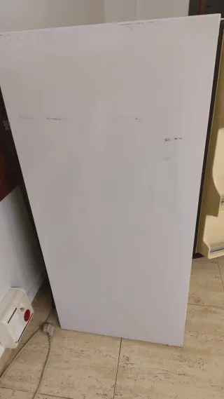 Nevera pequeña Festor para oficina