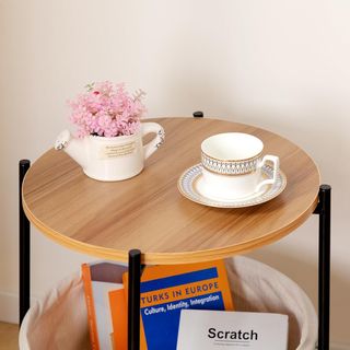 Mesa Lateral Redonda HollyHOME Nogal Oscuro