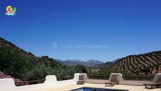 Casa rural en venta en Iznájar