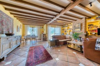 Casa adosada en venta en Benahavís