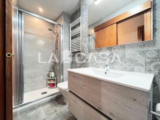 Piso en venta en Artigas - Llefià en Badalona