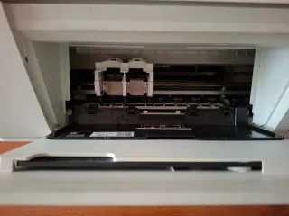 Impresora HP Deskjet 1512