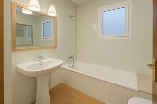 Piso en venta en Riu en Santa Coloma de Gramanet