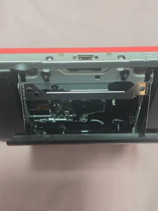 Sony PSP 2004 Roja + 10 Juegos + 1 ɓpelícula