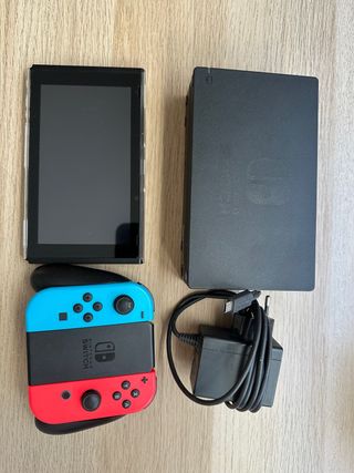 Nintendo Switch Azul y Rojo