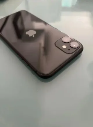 iPhone 11 64GB