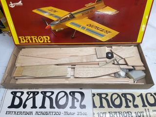 Kit modelismo avion Baron modelhob