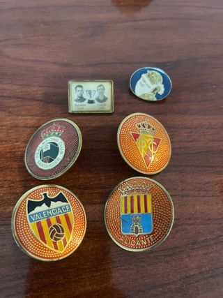 Lote 6 Pins Deportivos Varios