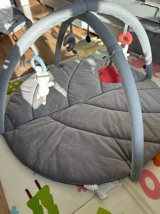 Parque infantil primeros meses