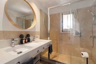 Piso en venta en Los Naranjos - Las Brisas en Marbella