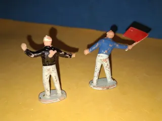 Scalextric Exin años 70 2 figuras decoración pista