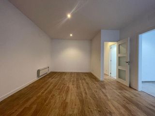Local comercial en venta en Paseo de los Puentes - Santa Margarita en Coruña (A)