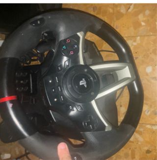 Ps4 Slim 1TB + 2 Controller + Volante