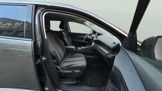 Peugeot 5008 BlueHDi 130 S&S Allure EAT8 96 kW (130 CV)