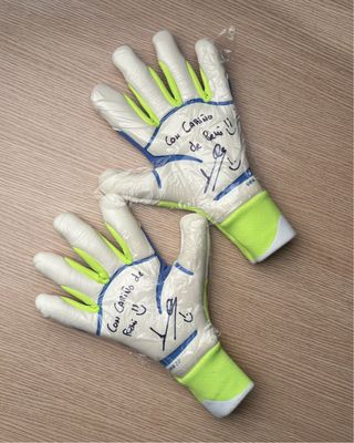 Guantes Portero Firmados Alex Remiro
