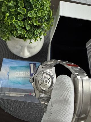 Seiko GMT Batman 40 mm