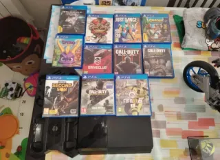 PS4 (PlayStation 4) + 11 Juegos