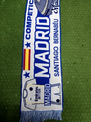 Bufanda Real Madrid vs Man City Europa 2025